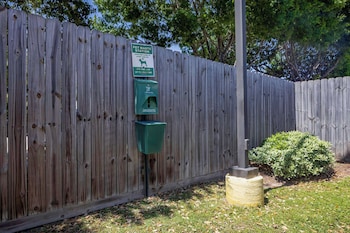 Motel 6 Houston, Tx - I-10 West,,2 star