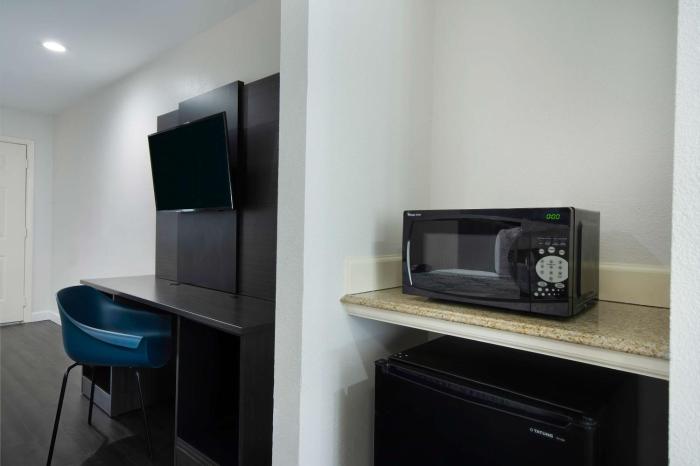 motel 6 houston tx i 10 west