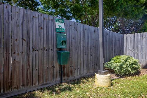 motel 6 houston tx i 10 west