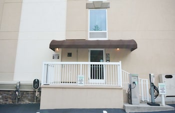 hampton inn salem east electric road