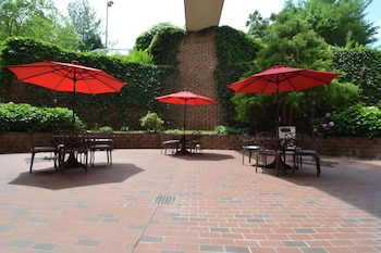 hampton inn salem east electric road