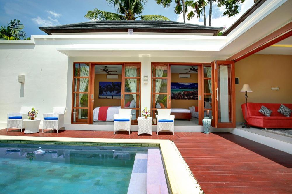 lucia villa seminyak beachside