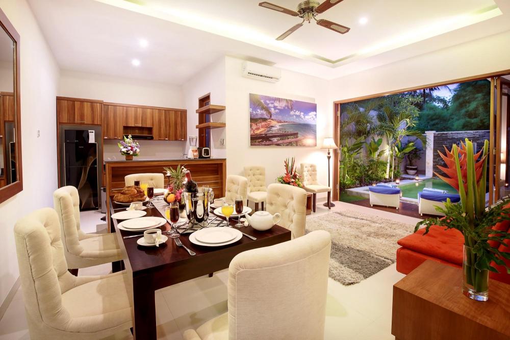 lucia villa seminyak beachside