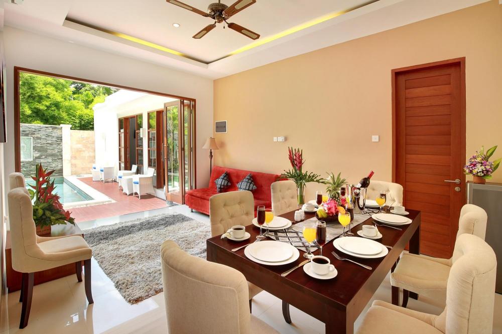 lucia villa seminyak beachside