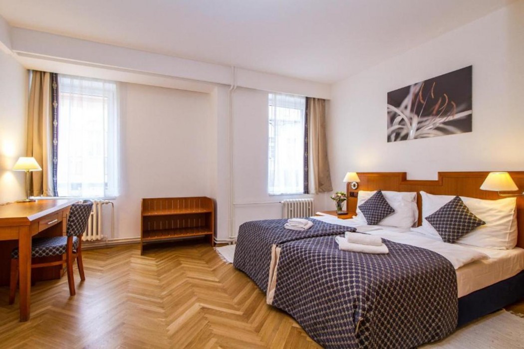 hotel medinek old town