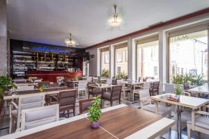 hotel medinek old town