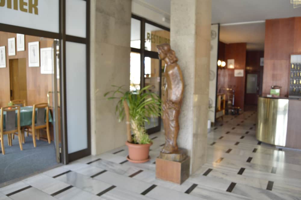 hotel medinek old town