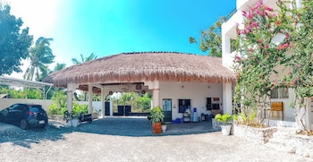 divers lodge moalboal