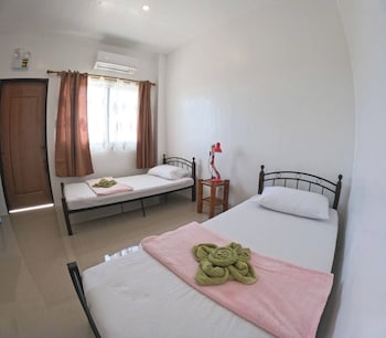 divers lodge moalboal