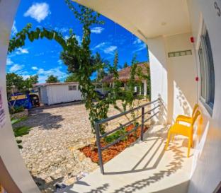 divers lodge moalboal