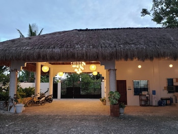 divers lodge moalboal