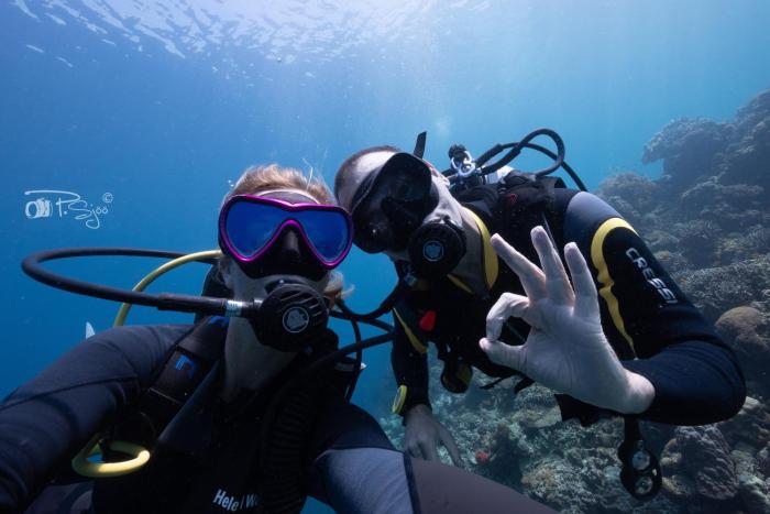 divers lodge moalboal