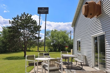 country inn and suites by radisson sparta wi