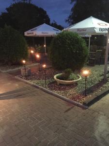 hotel herbers and restaurantleon