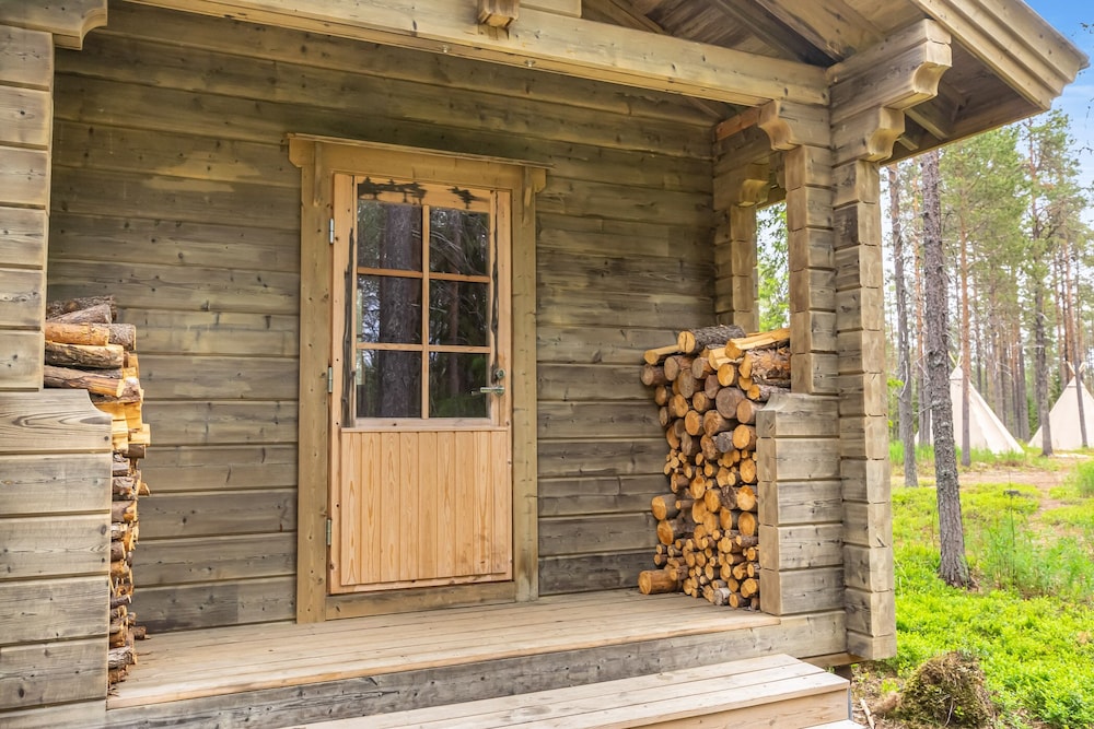 karhunkierros cabins and huts