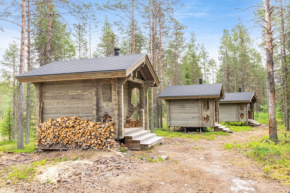 karhunkierros cabins and huts