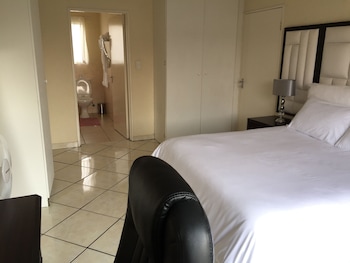 tntee apartments