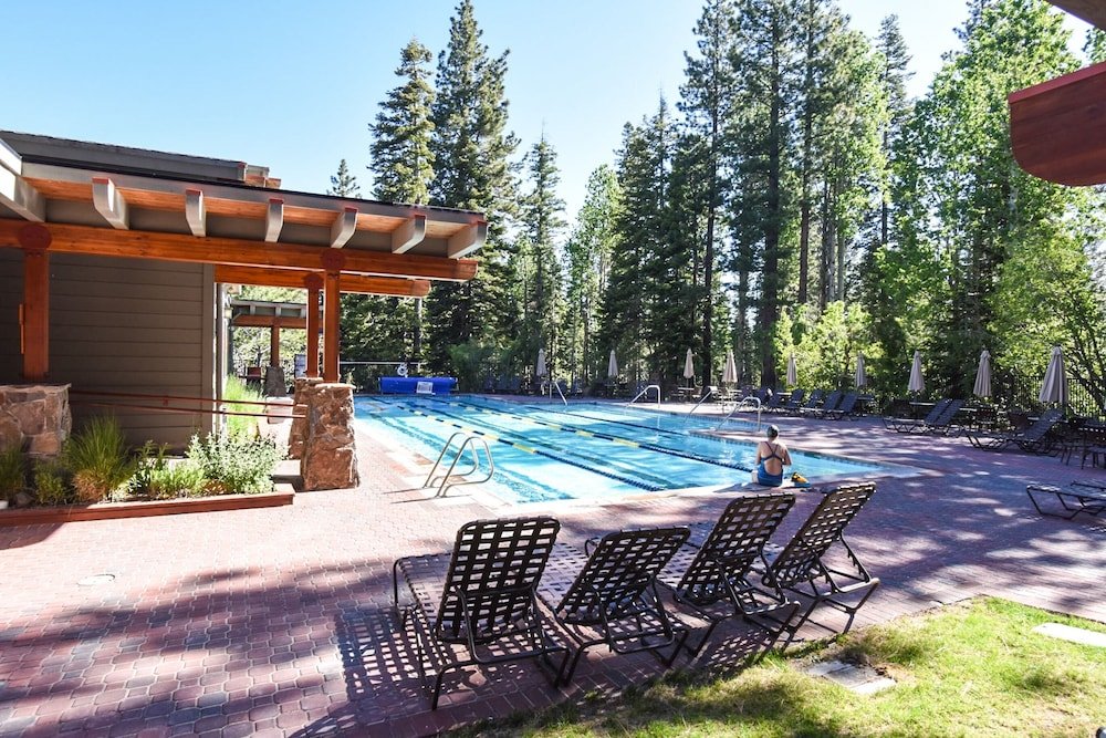 3130 aspen grove
