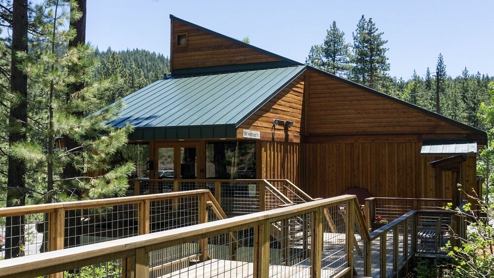 3130 aspen grove
