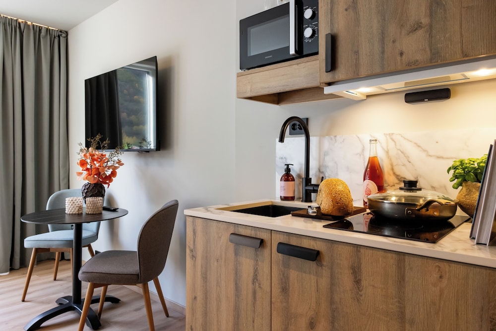 stryn house hotel and apartments
