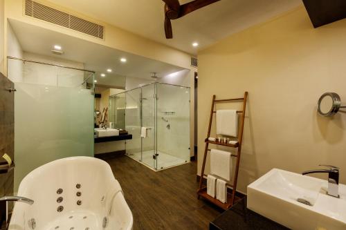 the fortress resort and spa
