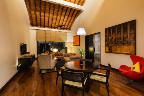 the fortress resort and spa