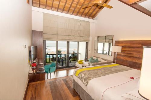 the fortress resort and spa
