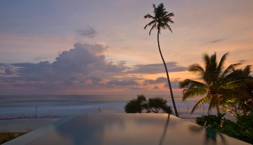 the fortress resort and spa