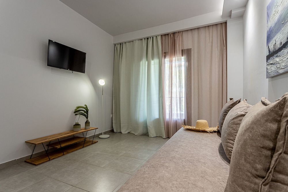 danai studios pefkohori
