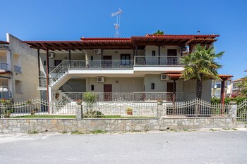 danai studios pefkohori