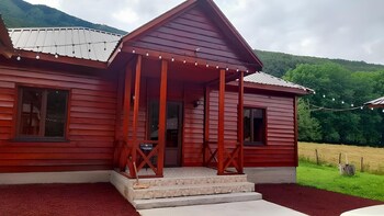 guest house ushba gate