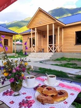 guest house ushba gate