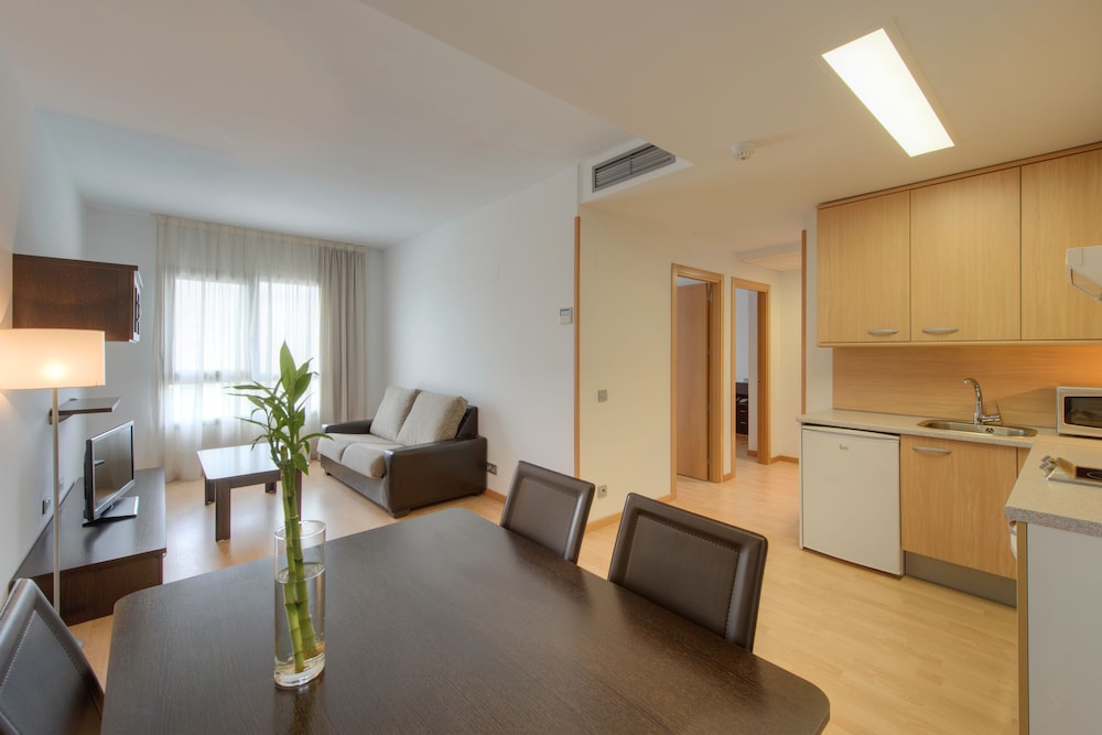 madrid airport suites affiliated by melia