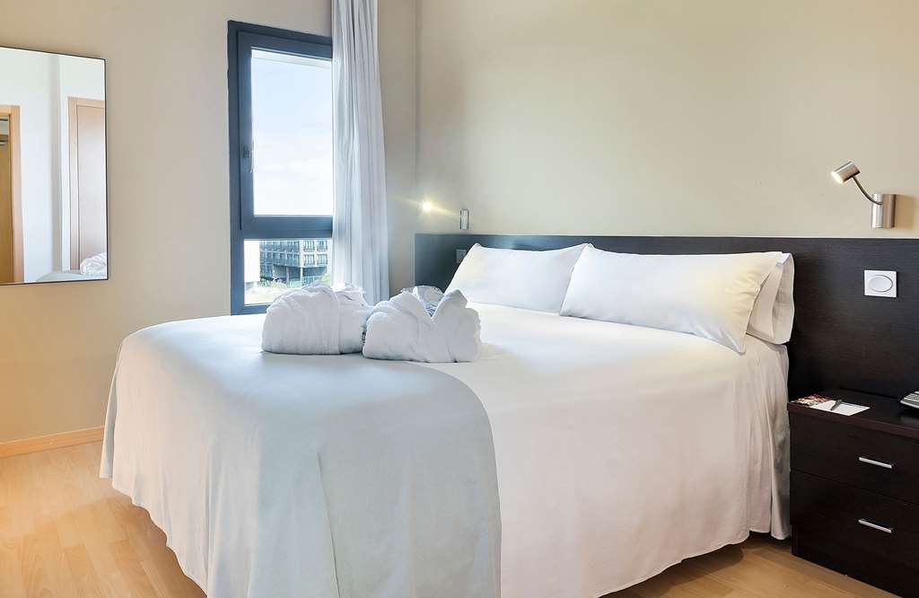 Madrid Airport Suites, Affiliated By Meliá,,3 star