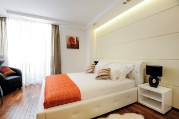 main street studio and rooms