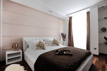 main street studio and rooms