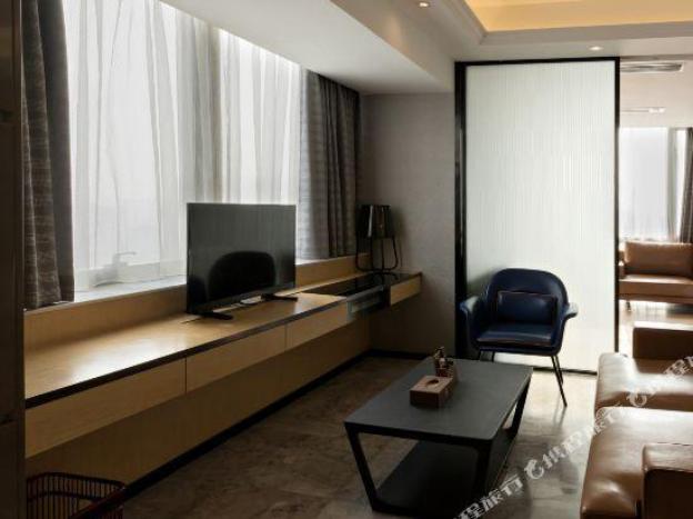 pengman international apartment hotel