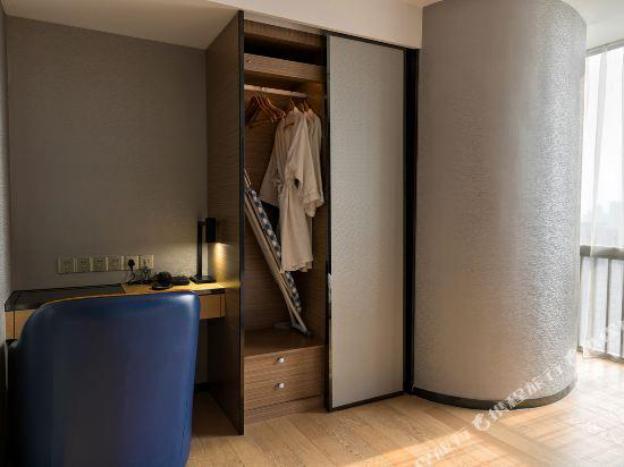 pengman international apartment hotel