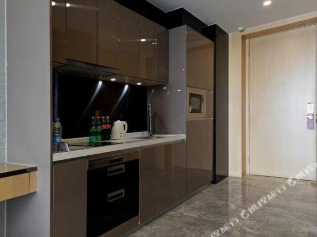 pengman international apartment hotel