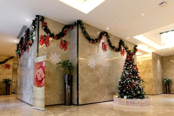 pengman international apartment hotel