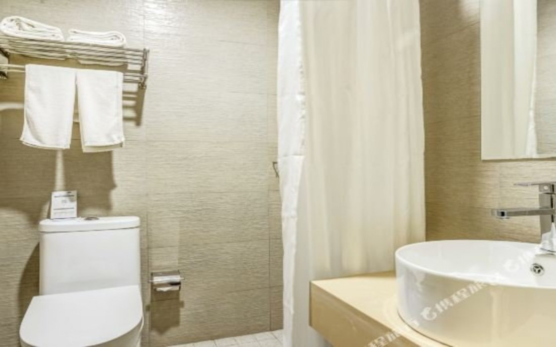 home inn plus harbin central street