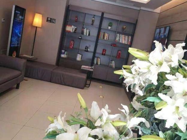 home inn plus harbin central street