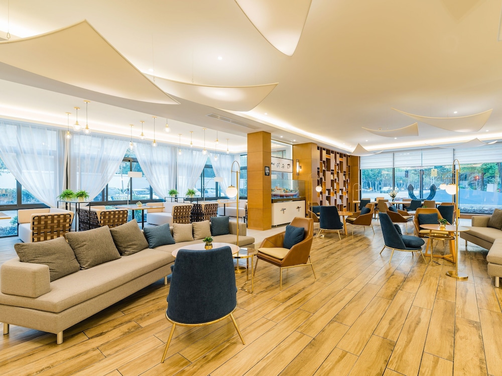 jiaxing nanhu atour hotel