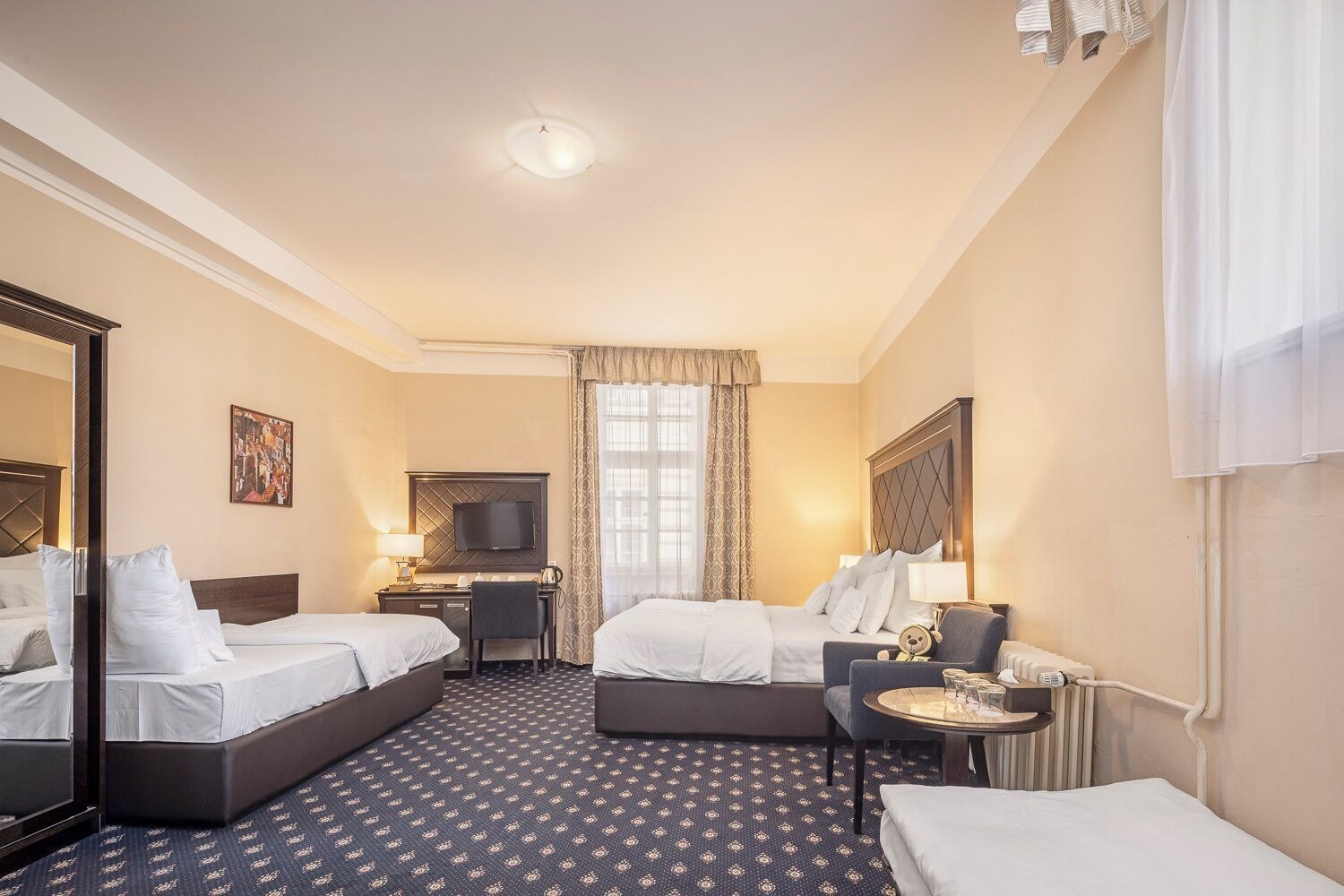 kampa stara zbrojnice sivek hotels