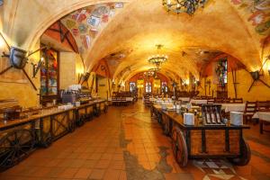 kampa stara zbrojnice sivek hotels