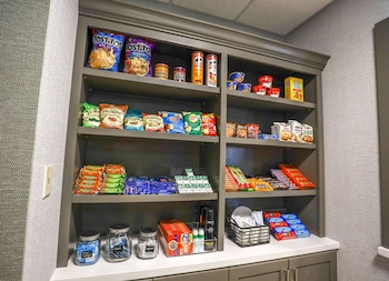 hampton inn and suites bay city tx