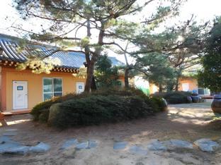 gyeongju kb pension