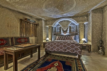 antique terrace suites