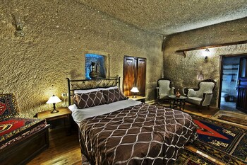 antique terrace suites