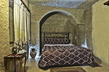 antique terrace suites